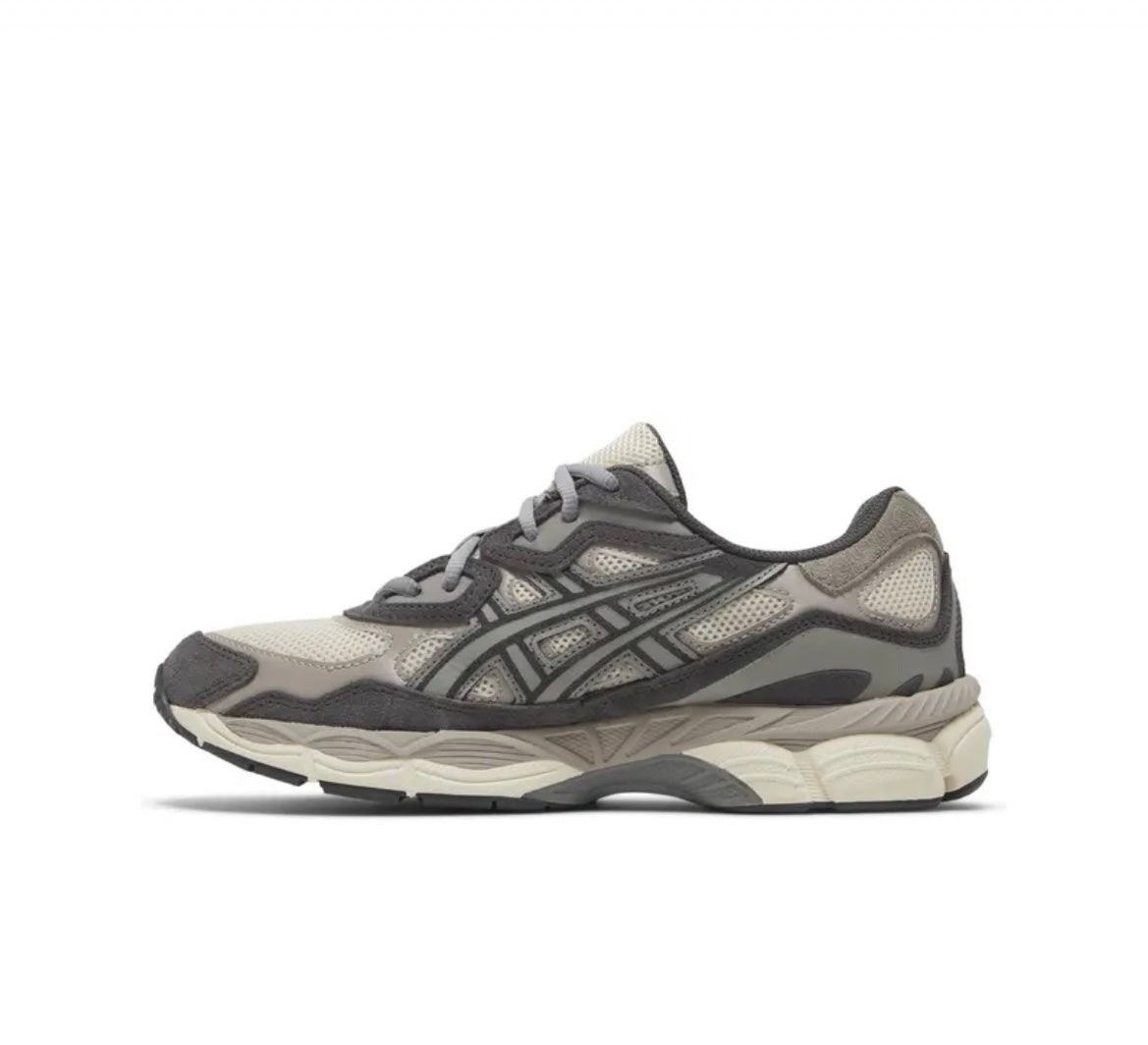 Asics gel beige grijs