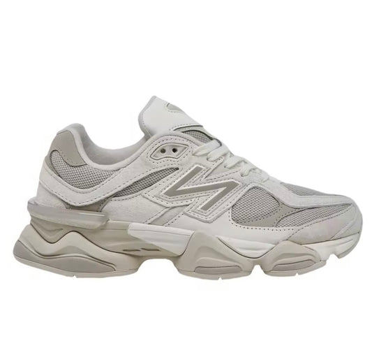 New balance 9060 licht grijs beige